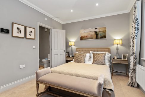 1477 Master Bedroom and ensuite - Hopkins Homes
